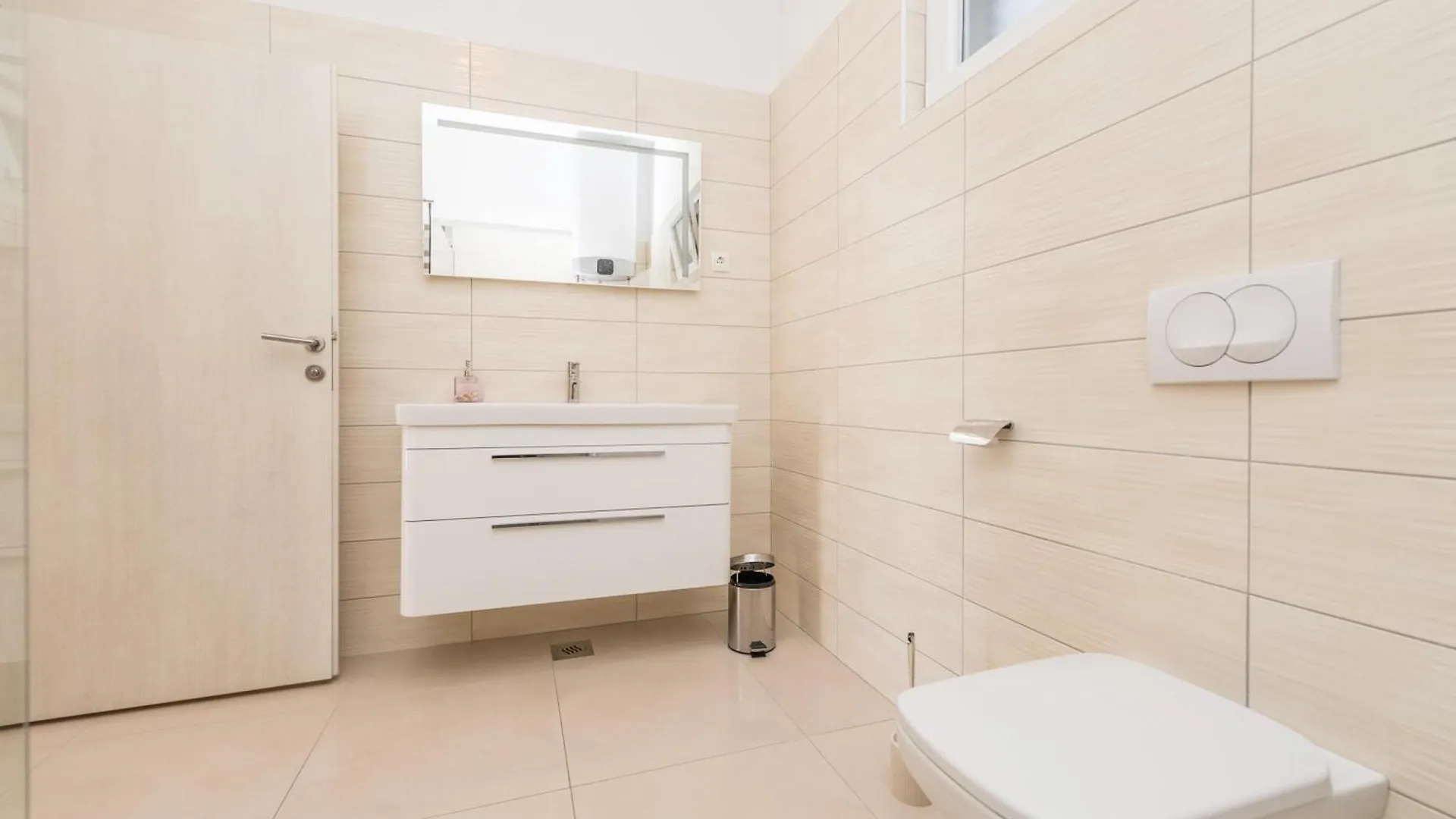 Holiday home Family Friendly Pool House Ana - Happy Rentals Bibinje Croatia