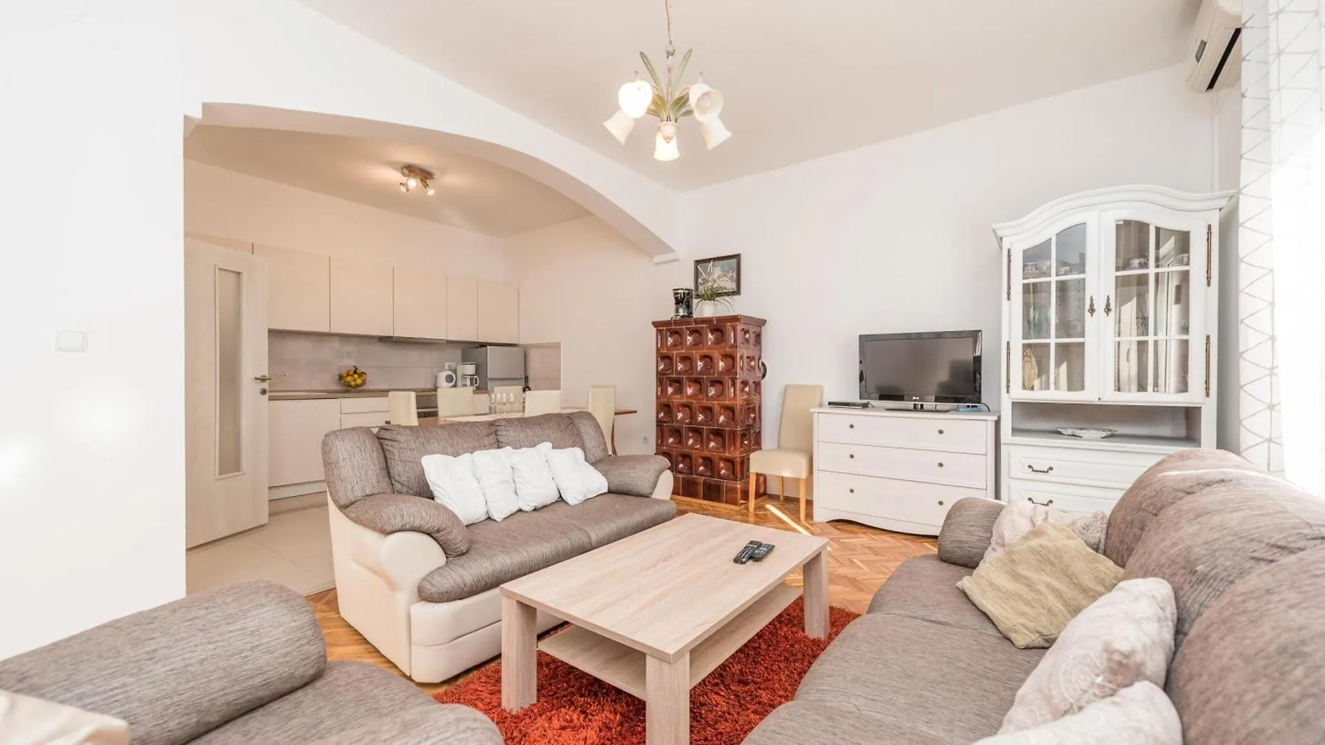 Family Friendly Pool House Ana - Happy Rentals Bibinje Holiday home